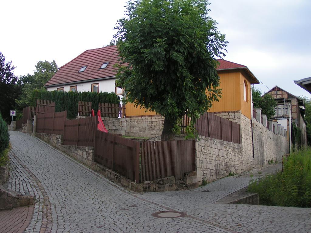 Hausamsolschacht Apartment Bad Kosen Exterior photo